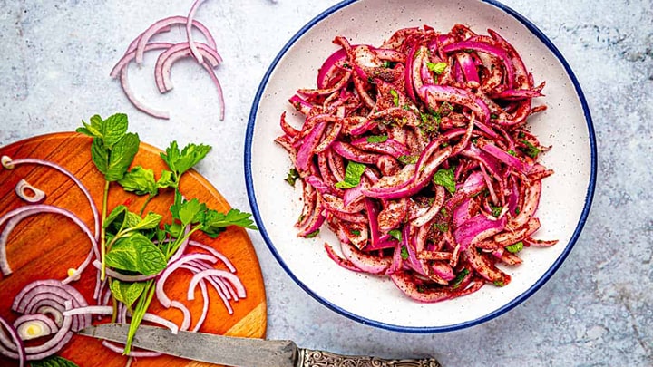 پیاز سماقی خوشمزه برای چاشنی کباب