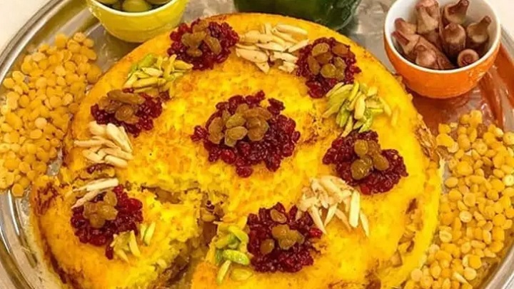 مراحل تهیه ته چین لپه و کشمش به روش سمنانی