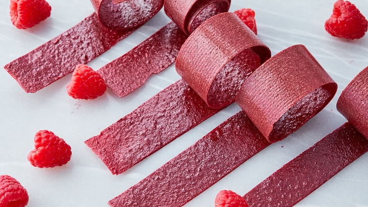 جایگزین کردن لواشک به جای شیرینی در عید نوروز