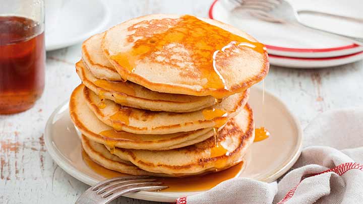 استفاده از تابه مناسب و نچسب در تهیه پنکیک