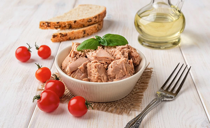 نگهداری تن ماهی بعد از باز شدن