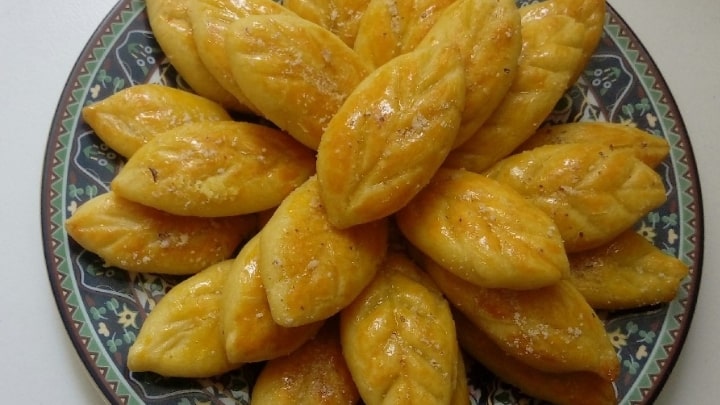 رسپی شیرینی ایشلیک؛ مناسب پذیرایی عید