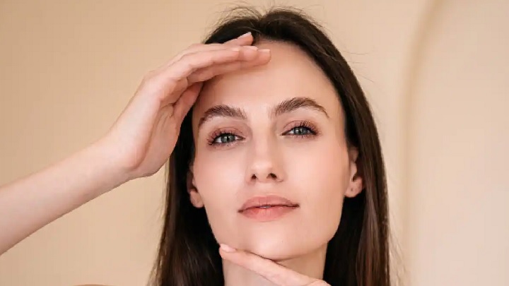 ویتامین B3 برای هیدراته کردن و روشن شدن پوست