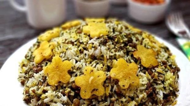 طرز تهیه عدس‌ پلو مغان با گوشت چرخ کرده؛ ساده و خوشمزه - مجله اکالا