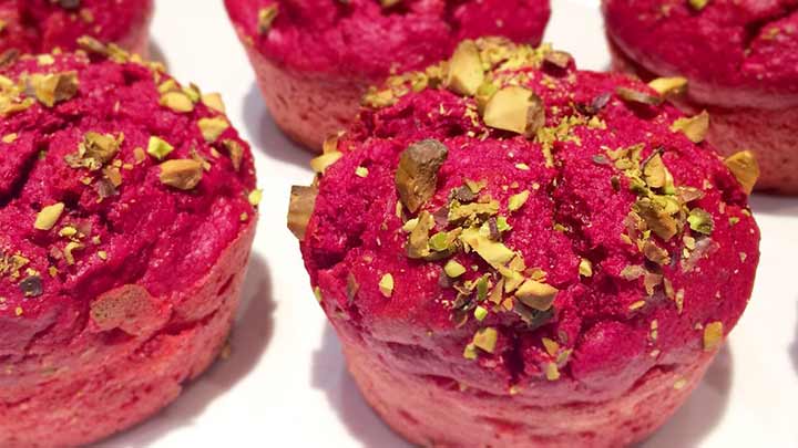 مراحل تهیه مافین لبو مراحل تهیه مافین لبو