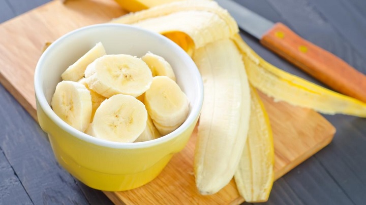 آرام کردن درد معده با موز آرام کردن درد معده با موز