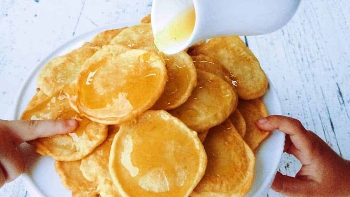 مراحل تهیه پنکیک یونانی