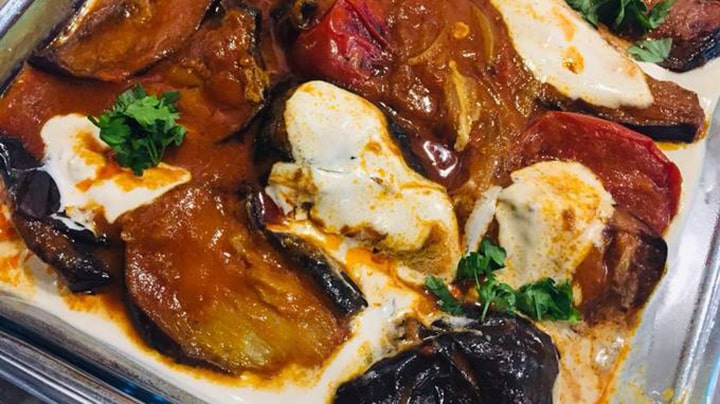 مراحل تهیه کشک و بادمجان دامغانی مراحل تهیه کشک و بادمجان دامغانی