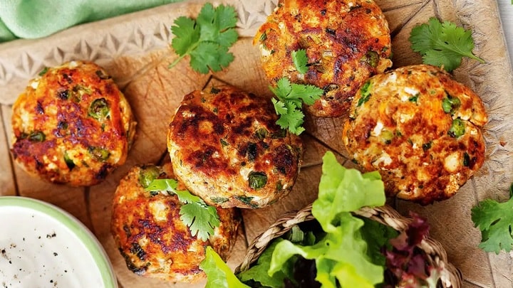 مراحل طرز تهیه کوکو گل کلم