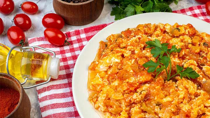 طرز تهیه املت قهوهخانهای با گوجه فرنگی طرز تهیه املت قهوهخانهای با گوجه فرنگی