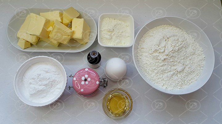 مواد لازم برای خمیر قطاب آناناسی مواد لازم برای خمیر قطاب آناناسی