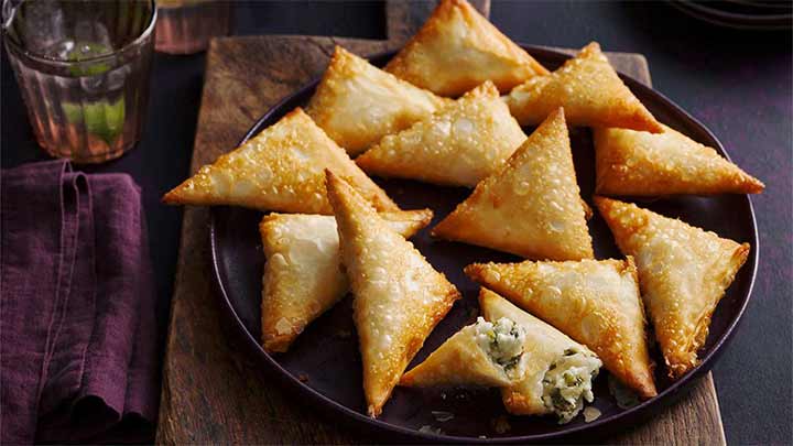 مراحل تهیه سمبوسه مراحل تهیه سمبوسه