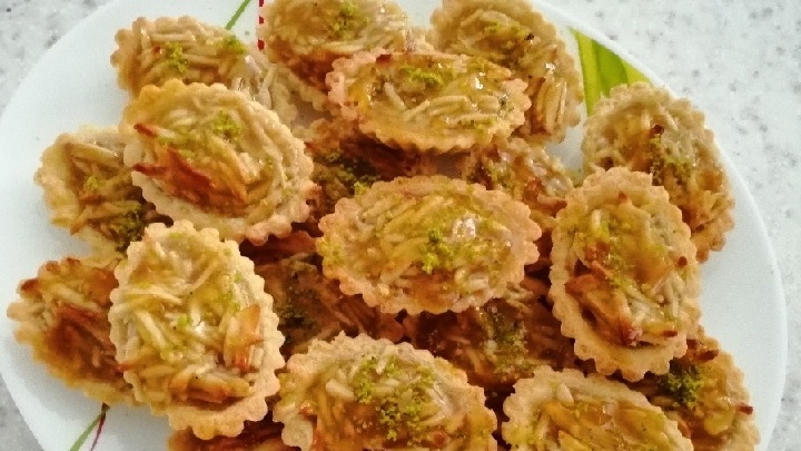 نکات و فوت و فن‌های طرز تهیه شیرینی فلورنتینا