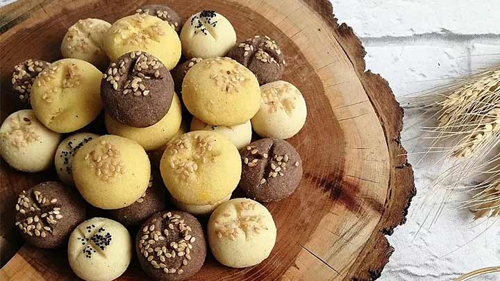 شیرینی قندی خوشمزه با طعم کاکائو شیرینی قندی خوشمزه با طعم کاکائو