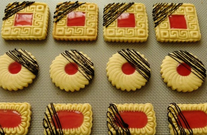 طرز تهیه شیرینی یاقوتی قزوین