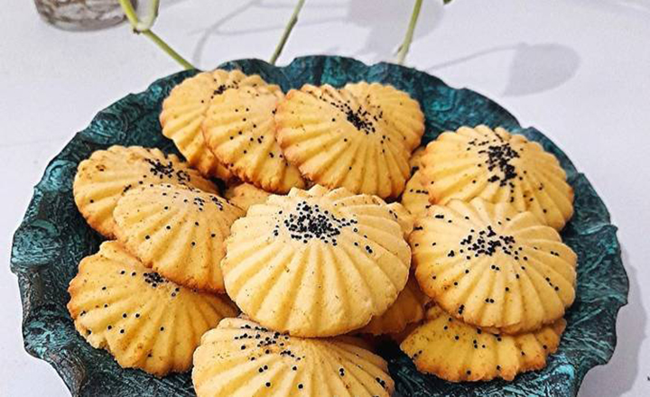 طرز تهیه شیرینی زعفرانی