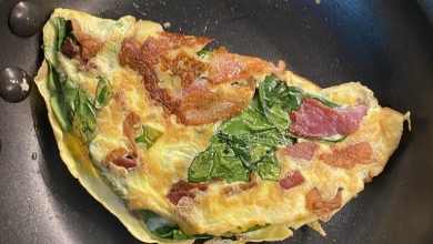 طرز تهیه املت بیکن و اسفناج؛ خوشمزه و رژِیمی