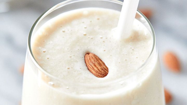 فوت و فن‌های تهیه اسموتی بادام