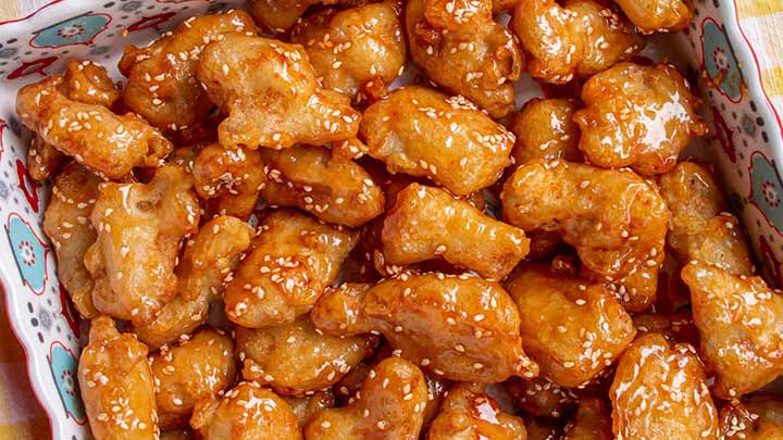 مراحل طبخ جوجه چینی پفکی؛ اصیل و خوشمزه