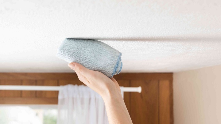 مراحل تمیز کردن سقف خانه