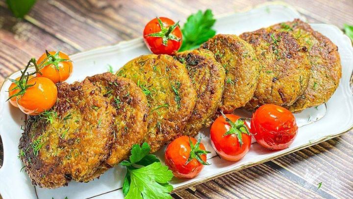 مراحل تهیه کوکوی نخود فرنگی