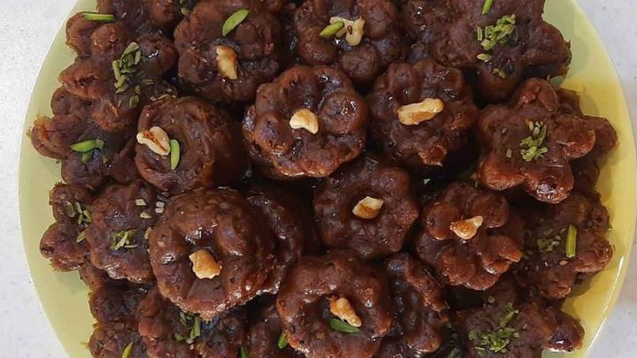 مراحل تهیه شله خرمایی مراحل تهیه شله خرمایی