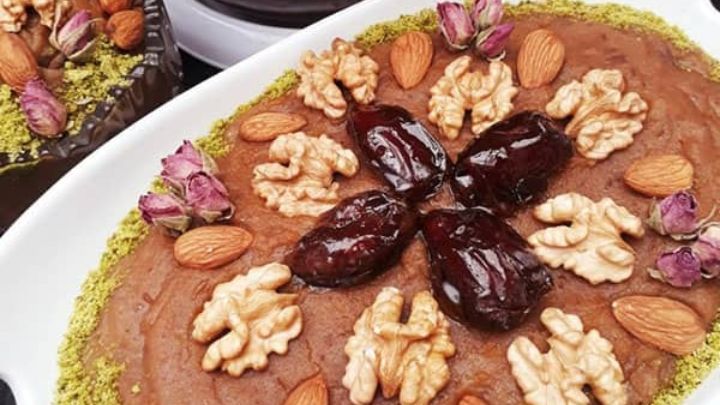 نکات و فوت و فنهای تهیه شله خرمایی نکات و فوت و فنهای تهیه شله خرمایی
