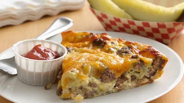 طرز تهیه پای همبرگر با سس قارچ