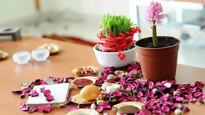 متن تبریک شب عید نوروز برای همکاران متن تبریک شب عید نوروز برای همکاران