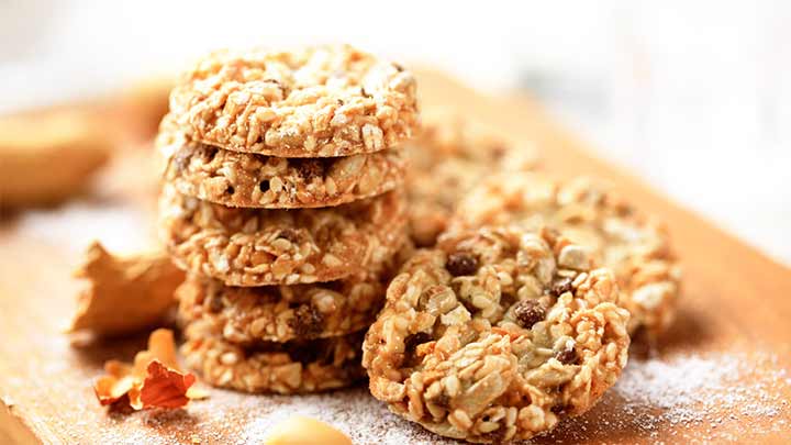 استفاده از شیرینیهای سالم در میزبانی عید دیدنی استفاده از شیرینیهای سالم در میزبانی عید دیدنی