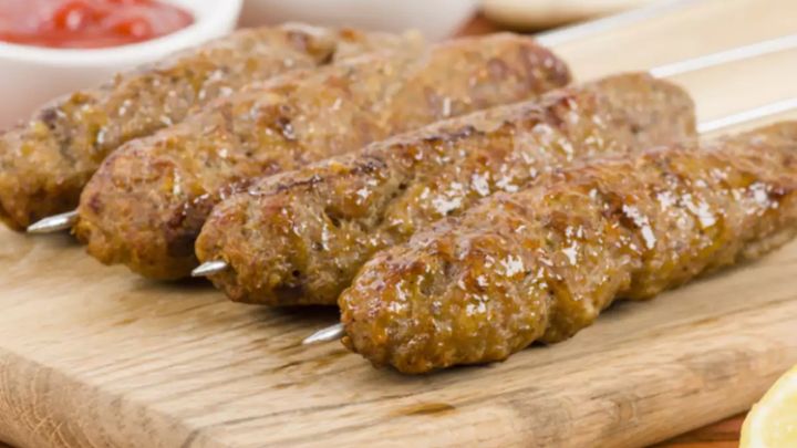 مراحل تهیه کباب کاکوری مراحل تهیه کباب کاکوری