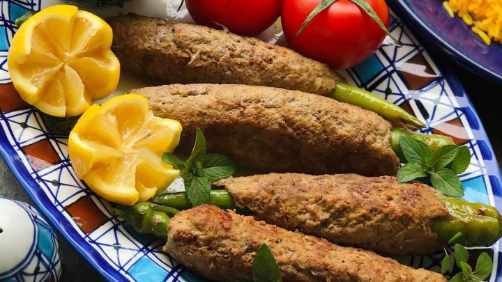 مراحل تهیه کباب فلفلی