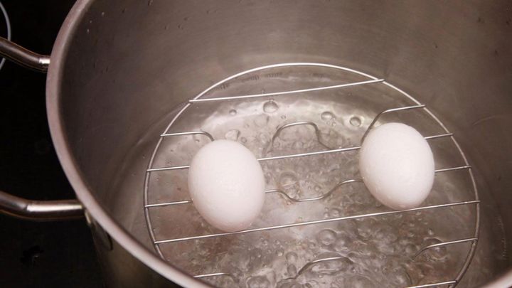 چگونه تخممرغ را بخارپز کنیم؟ چگونه تخممرغ را بخارپز کنیم؟