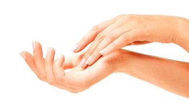 علائم بیماری کبد روی دست‌ها