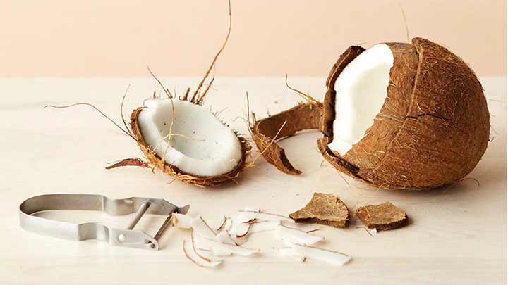 نارگیل از بهترین میوهها برای چاقی صورت نارگیل از بهترین میوهها برای چاقی صورت