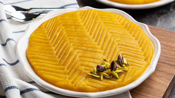 طرز تهیه حلوا زعفرانی