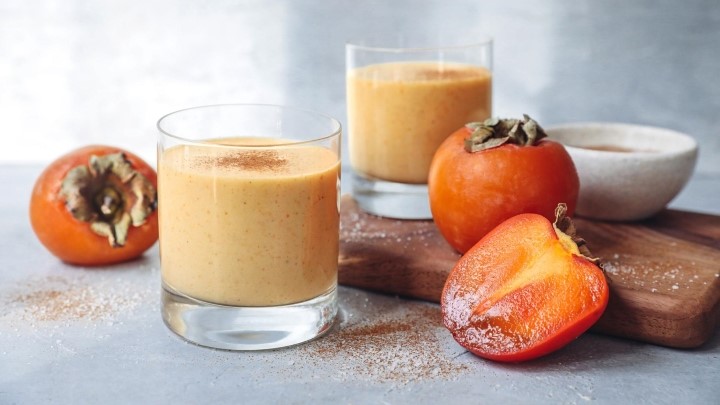 طرز تهیه 6 مدل اسموتی خرمالو طرز تهیه 6 مدل اسموتی خرمالو