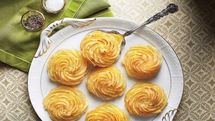 بامیه سیب زمینی در فر بامیه سیب زمینی در فر