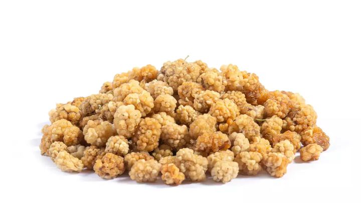 میزان مصرف مجاز توت خشک در طول روز