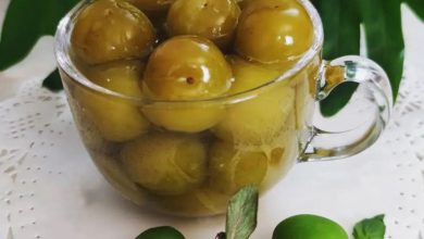 طرز تهیه کمپوت گوجه‌ سبز خوشمزه؛ به روش خانگی