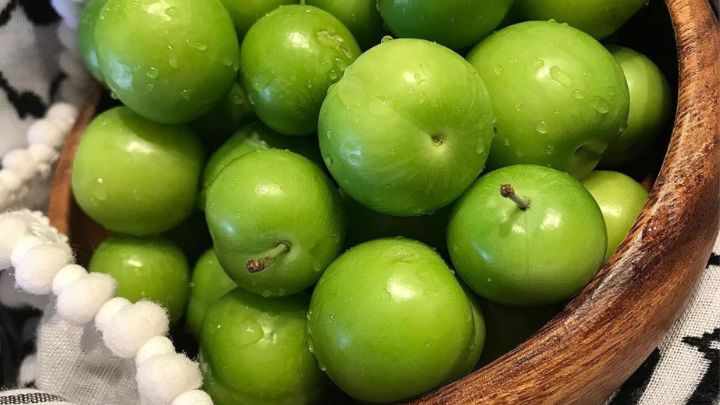 شربت گوجه سبز خوشمزه شربت گوجه سبز خوشمزه