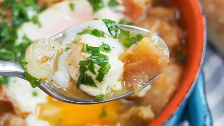 طرز تهیه سوپ سیر اسپانیایی