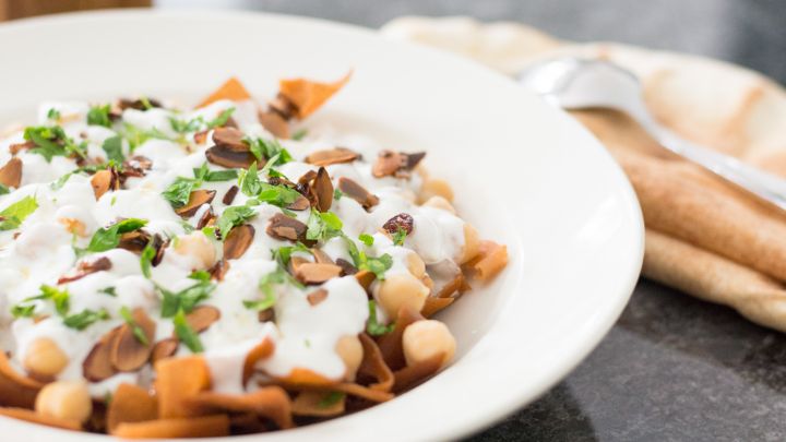 ترکیب همه مواد در فته لبنانی