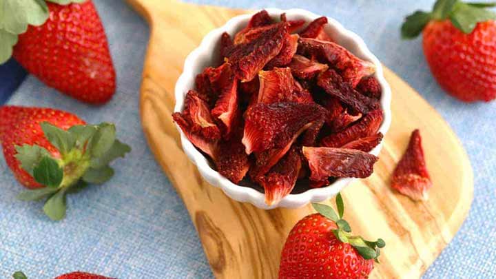 خواص توت فرنگی برای کاهش علائم آلرژی و آسم