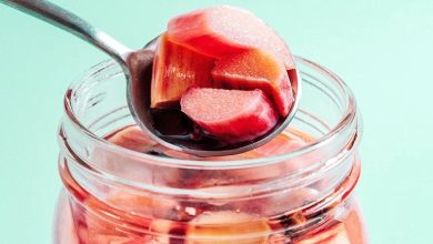 2 روش طرز تهیه ترشی ریواس؛ نکات کپک نزدن