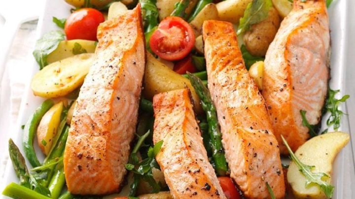 ماهی از مواد غذایی مفید برای گرسنگی کاذب ماهی از مواد غذایی مفید برای گرسنگی کاذب