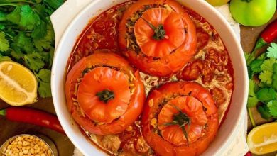 طرز تهیه دلمه گوجه فرنگی مجلسی؛ با گوشت چرخ کرده