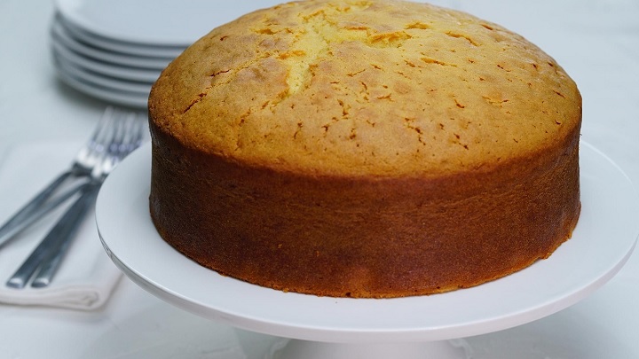 مراحل تهیه تهیه کیک توت سفید مراحل تهیه تهیه کیک توت سفید