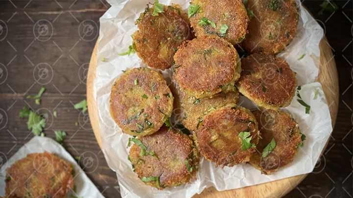 مراحل تهیه آلو تیکا (آلو تیکی) مراحل تهیه آلو تیکا (آلو تیکی)