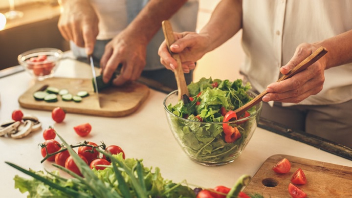 سبزیجات برگدار از بهترین غذاها بعد از ۵۰ سالگی سبزیجات برگدار از بهترین غذاها بعد از ۵۰ سالگی